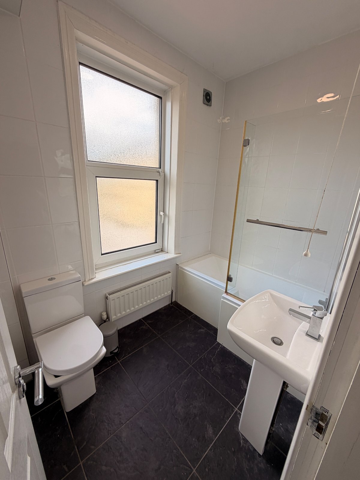 57 Cross Lane, Newsome, Huddersfield, HD4 Image 12