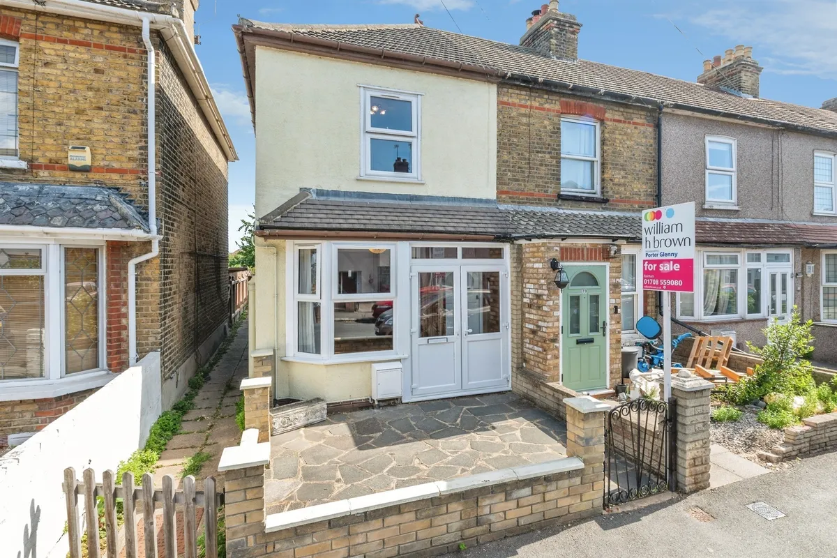 Melville Road, Rainham
