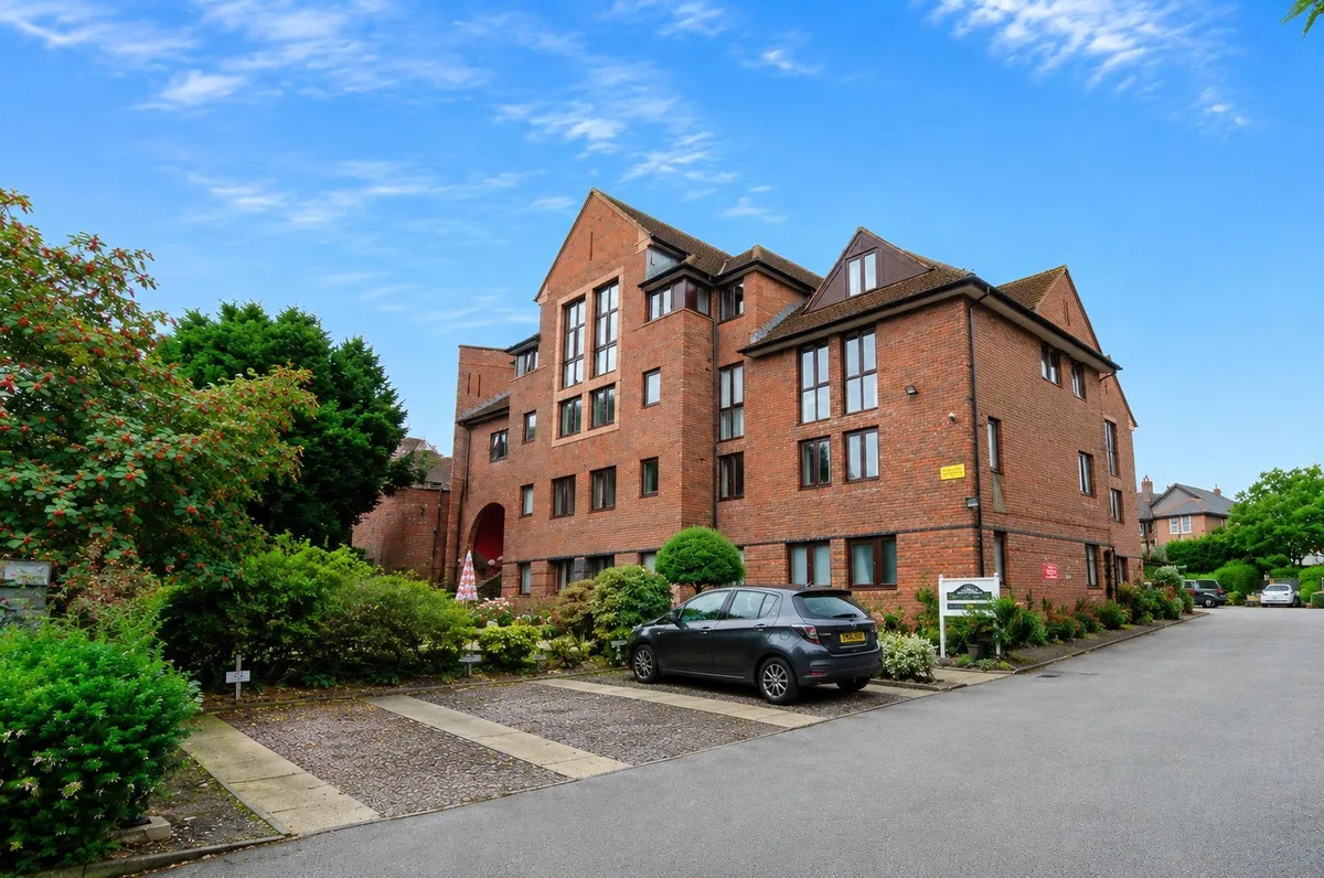 Coed Pella Road, Colwyn Bay, Conwy, LL29