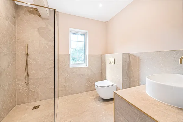 Tally Road, Oxted, RH8 photo 9