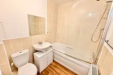 Alfred Knight Close, Duston, Northampton