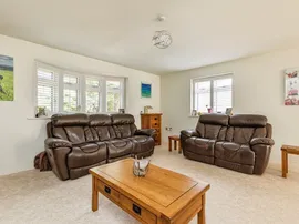 Harley Shute Road, St. Leonards-On-Sea thumb 3