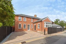 The Avenue, Braintree
