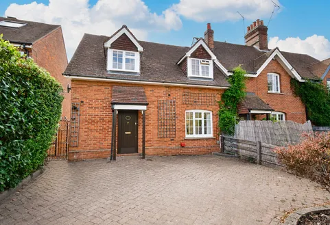Love Lane, Kings Langley, WD4