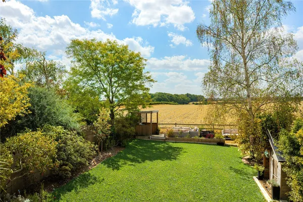 Main Street, Cotterstock, PE8 photo 16