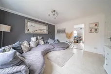 Long Field Drive, Halton, Leeds