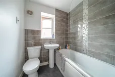 Long Field Drive, Halton, Leeds