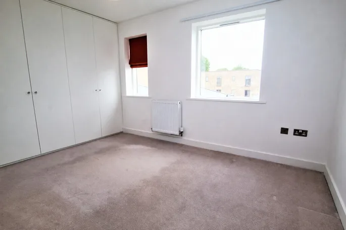 Property carousel image 22