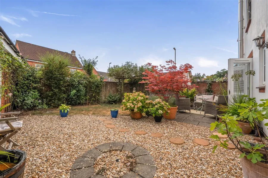 Property Image 19