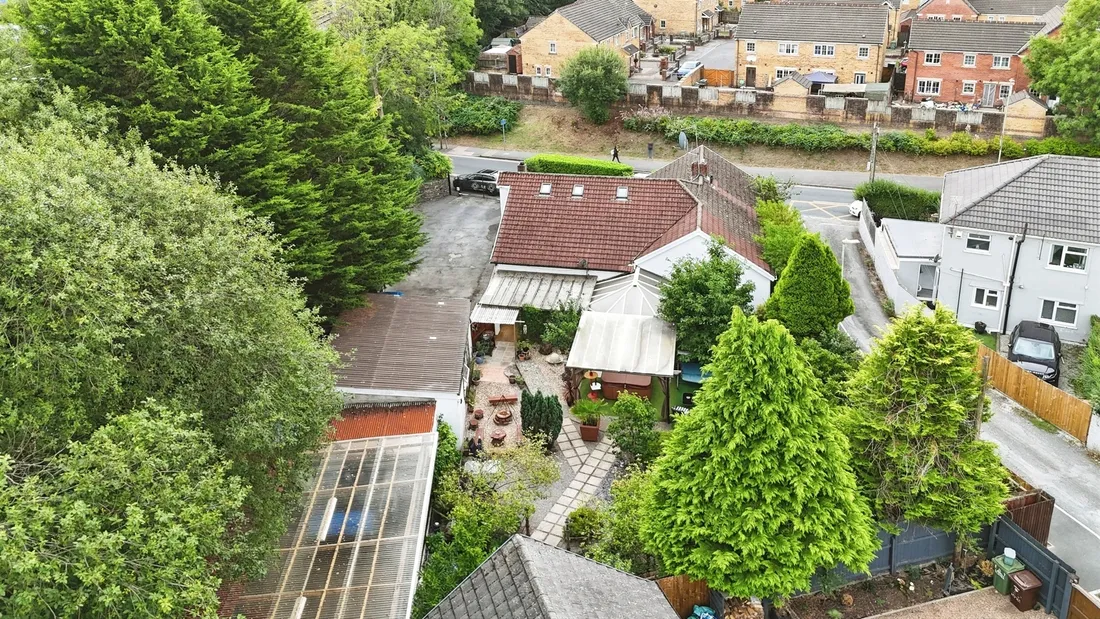 Property photo 32