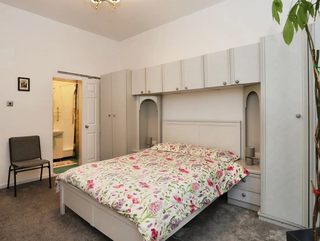 Property photo 40