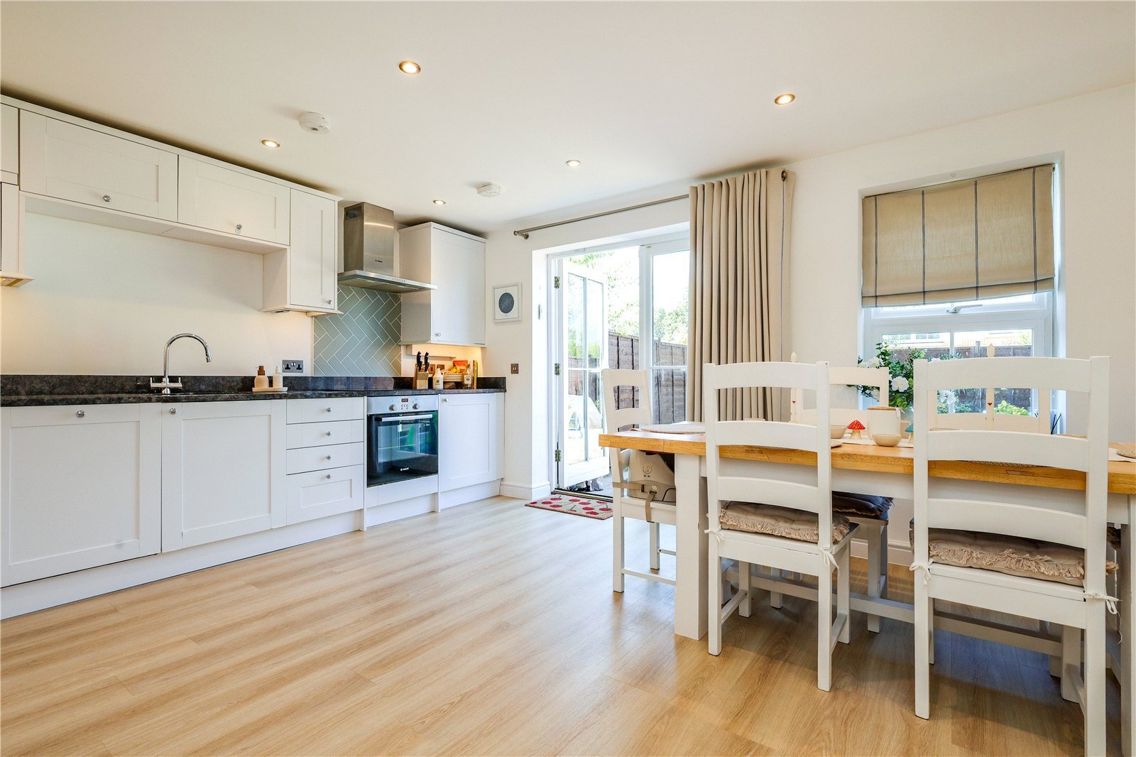 Hill Brow Road, Liss, Hampshire, GU33 Image 2