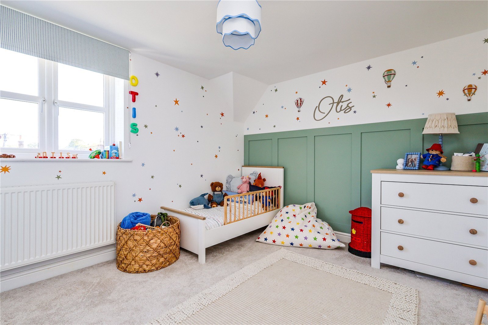 Hill Brow Road, Liss, Hampshire, GU33 Image 13