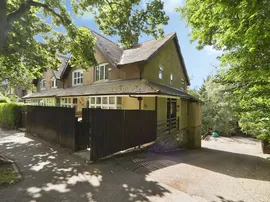 Rufford Avenue, Yeadon, Leeds photo