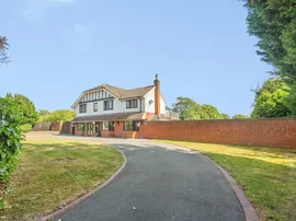 Alcester Road, Portway, Birmingham thumb 2