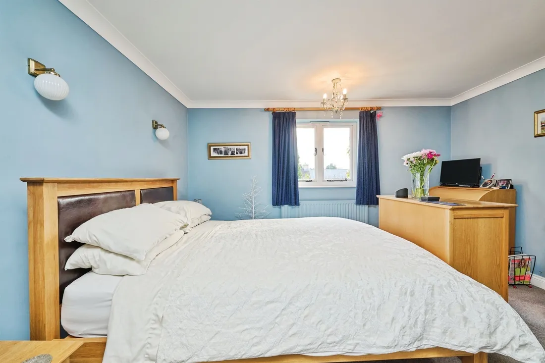 Property photo 8