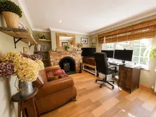 Broomhill, Ewshot, GU10 photo 6