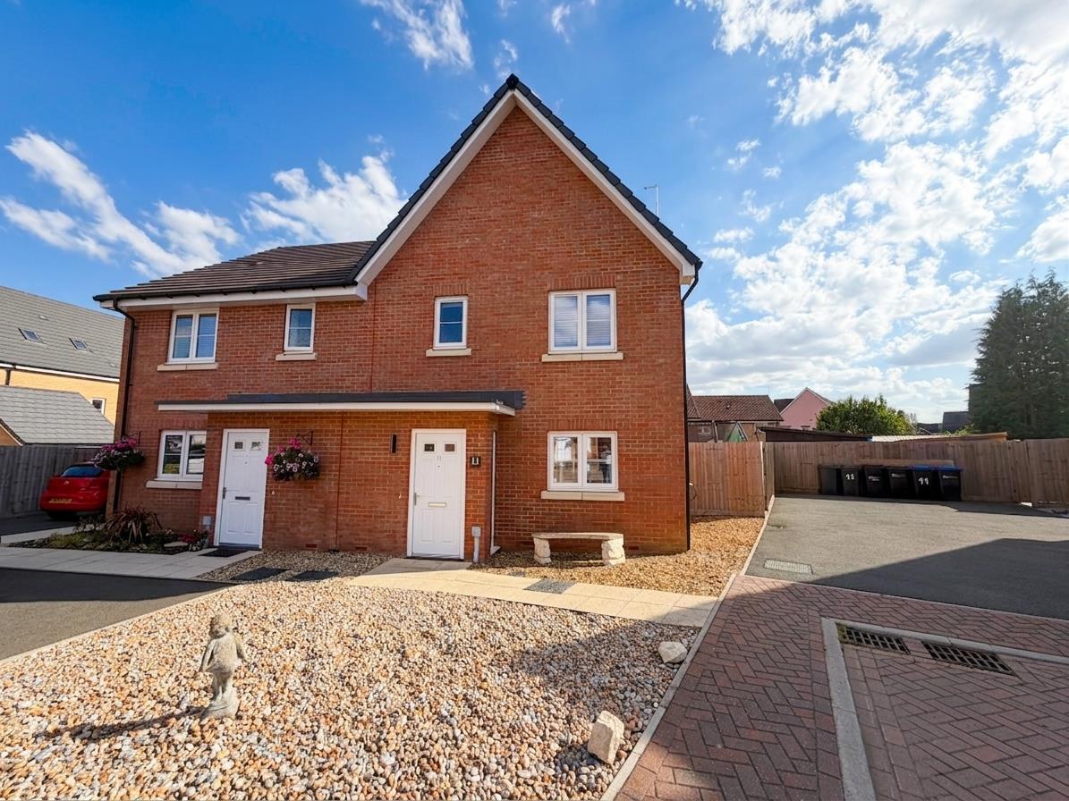 Walsingham Drive, Daventry Image 1