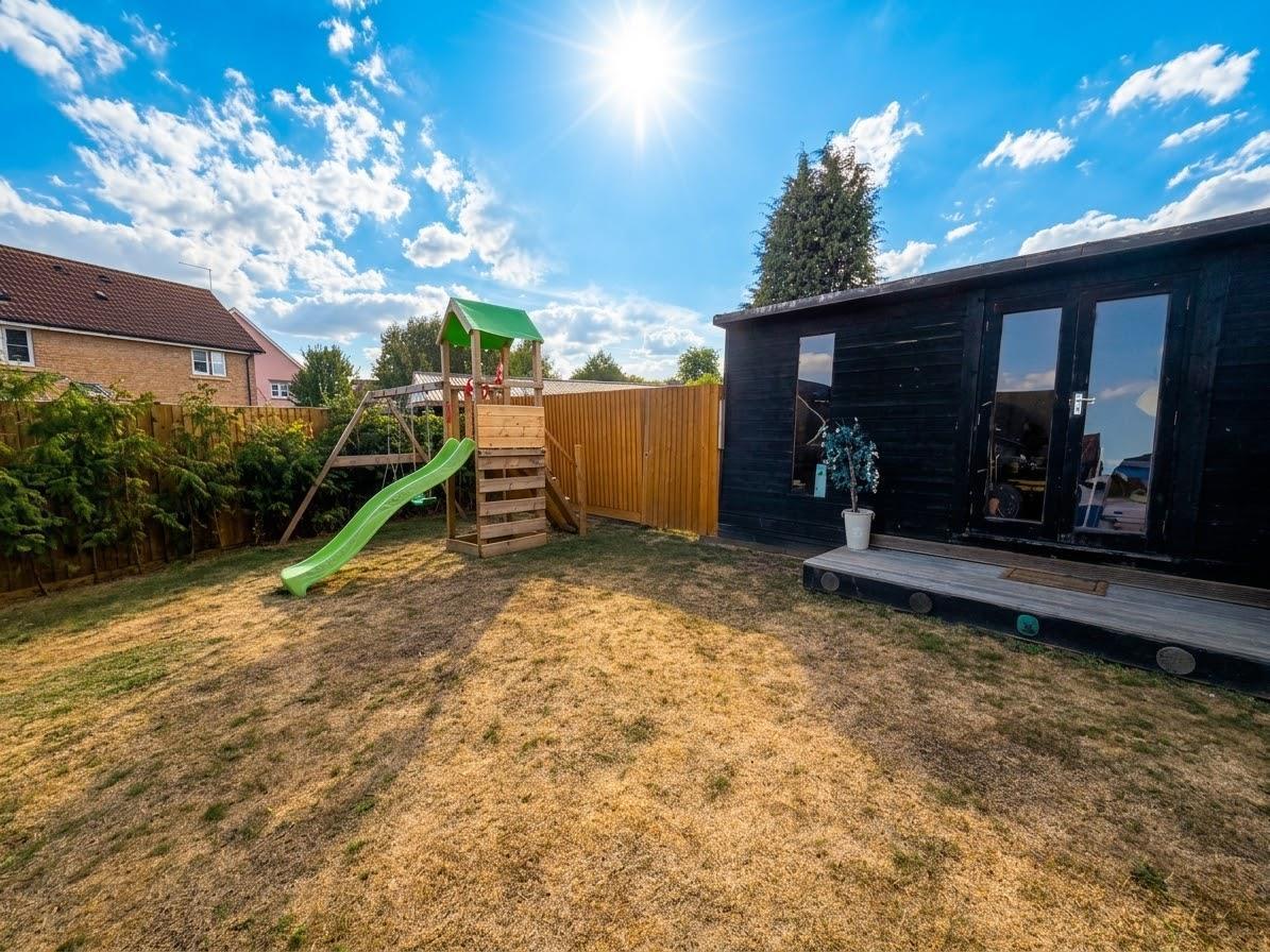 Walsingham Drive, Daventry Image 21