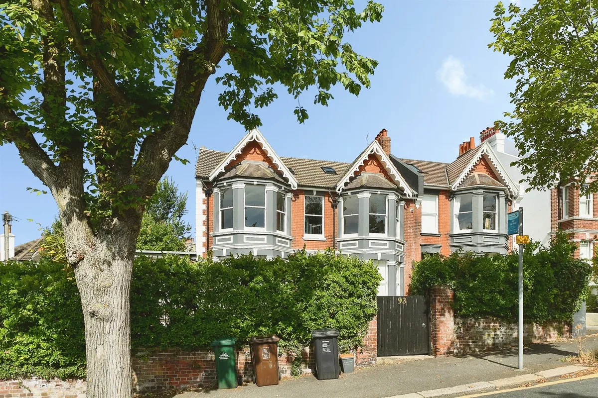 Stanford Avenue, Brighton