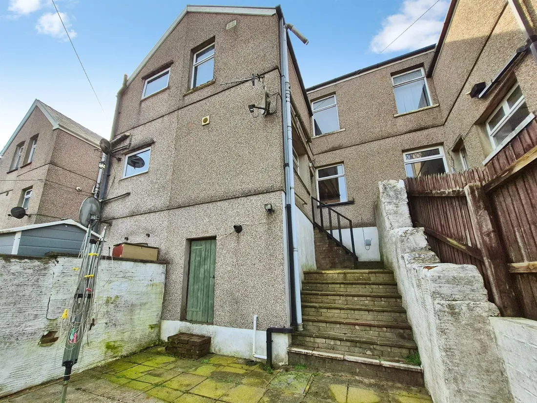 Property photo 11