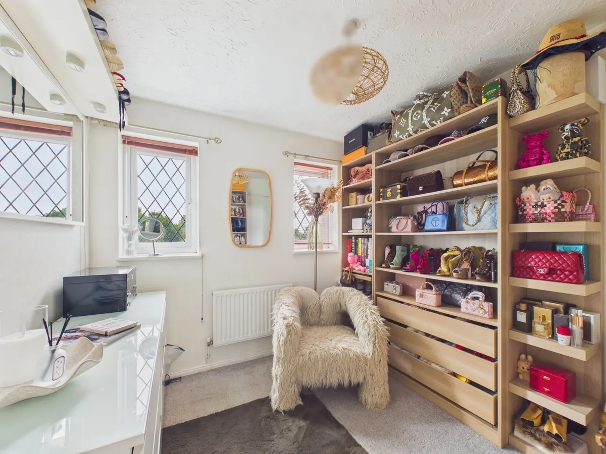 Readers Way, Rhoose, CF62