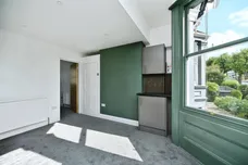Stanford Avenue, Brighton