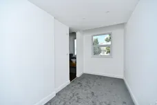 Stanford Avenue, Brighton