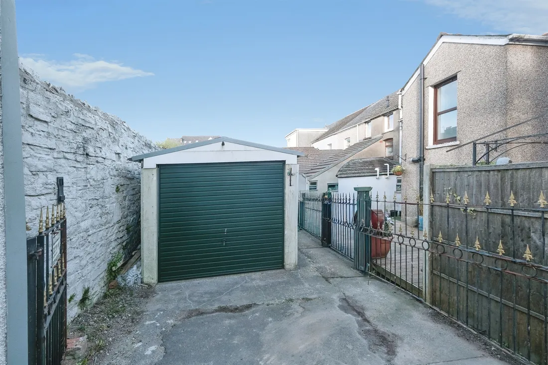 Property photo 23