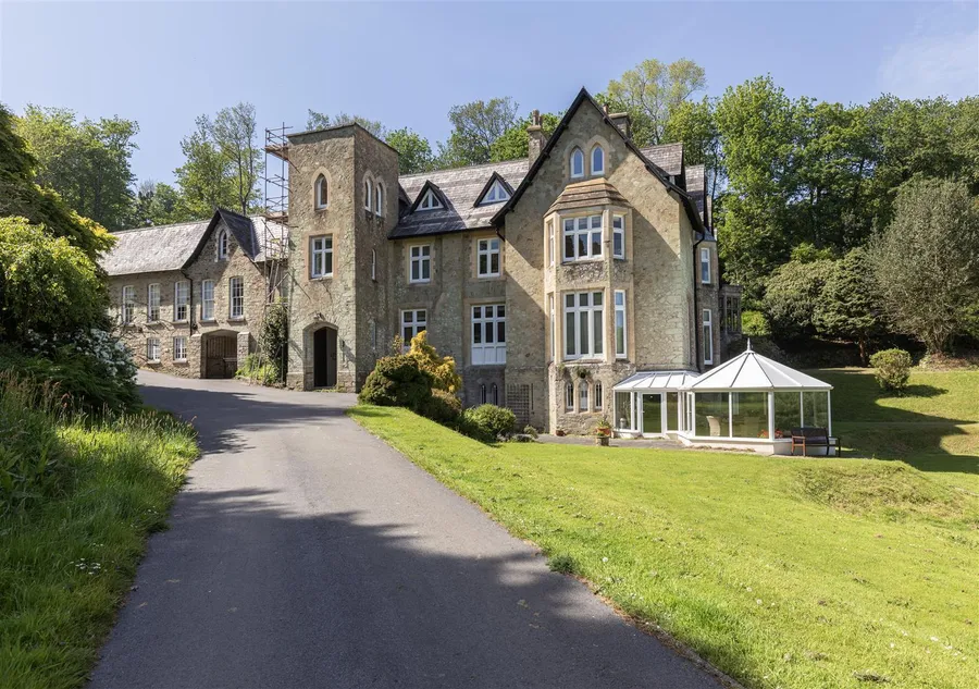 Property Image 12
