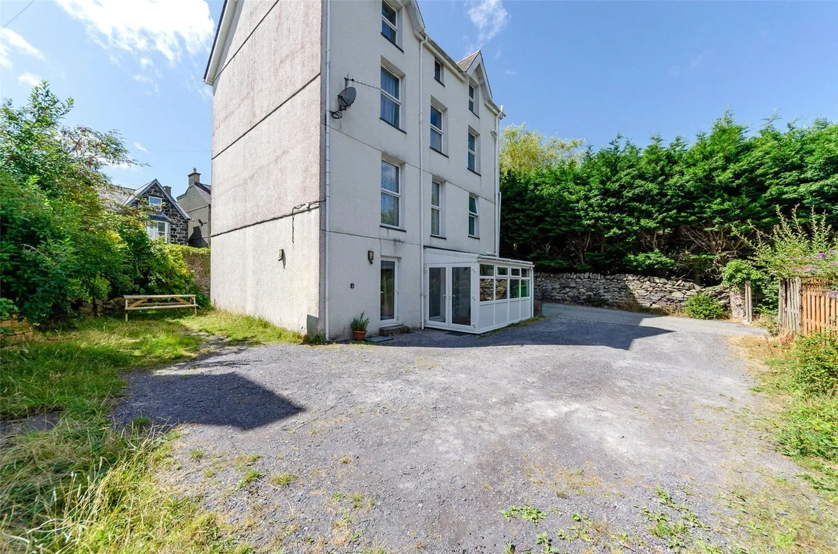 High Street, Llanberis, Caernarfon, Gwynedd, LL55
