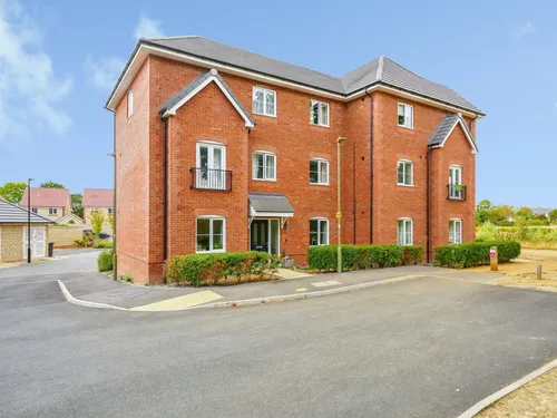 Tom Gaughan Way, Didcotphoto