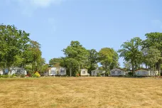 Deanland Wood Park, Golden Cross, Hailsham