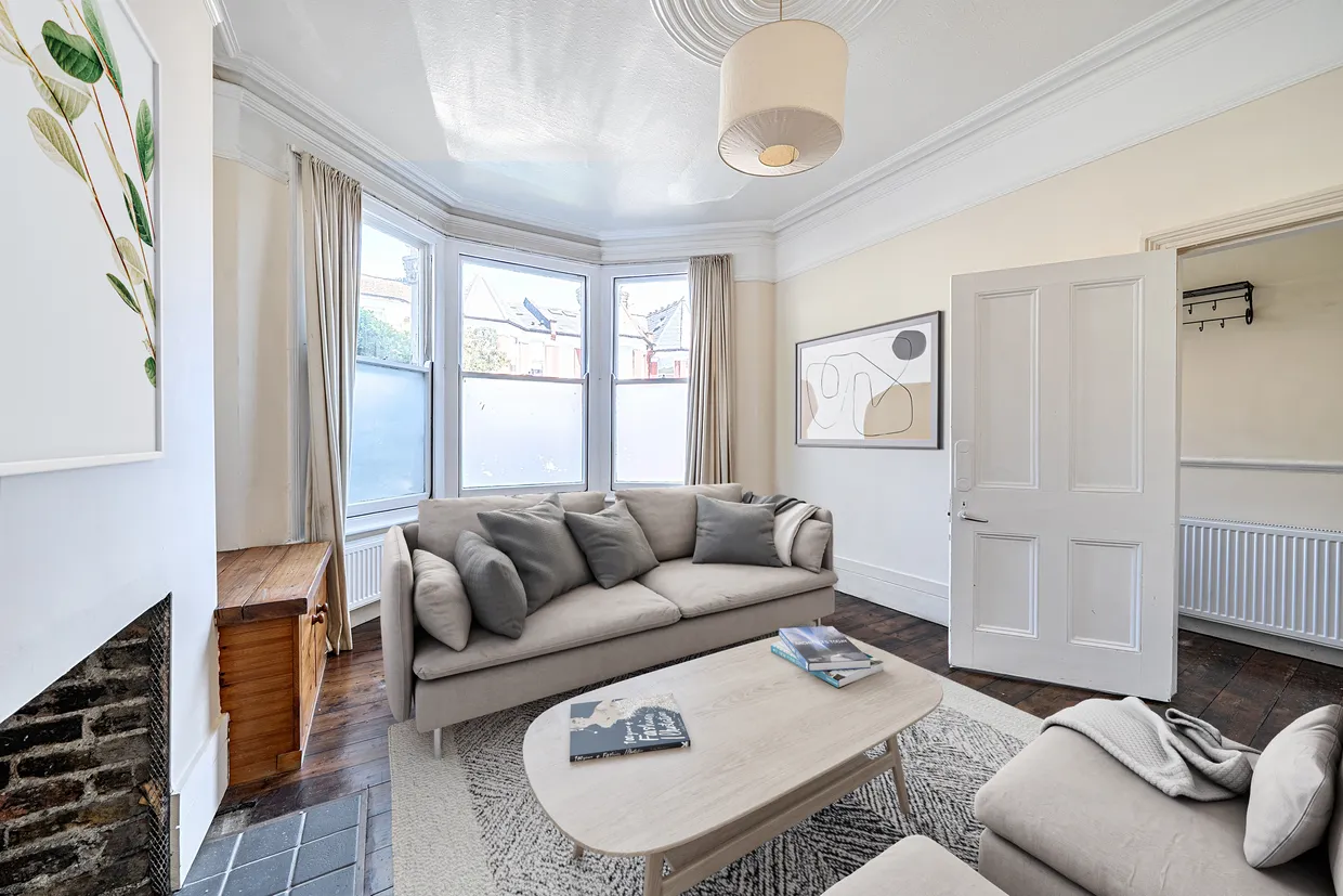 Pemberton Road, London, N4 photo 4