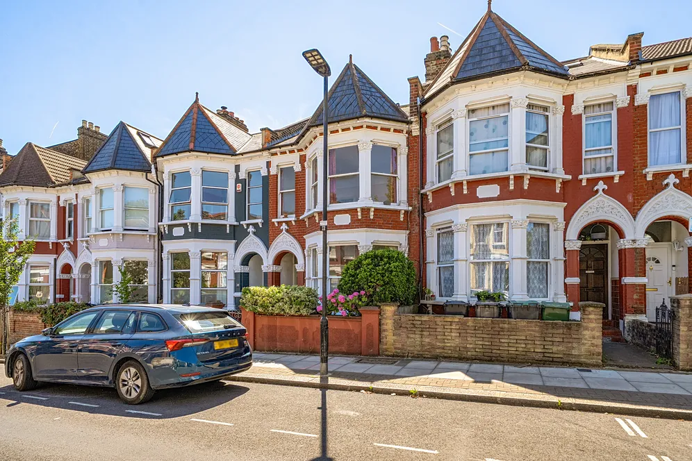 Pemberton Road, London, N4 photo 8
