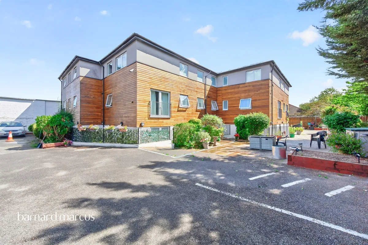 London Road, Cheam, Sutton
