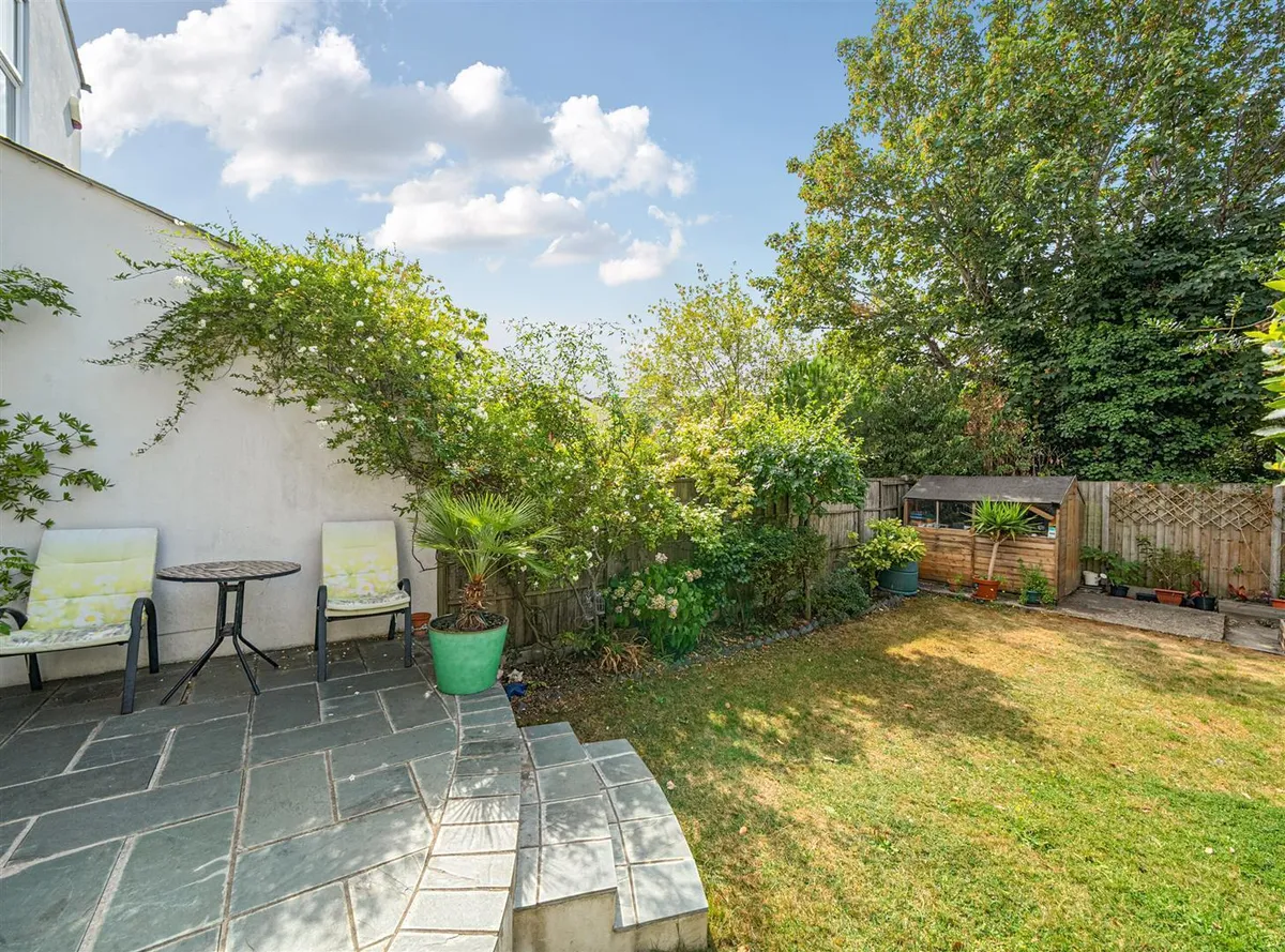 Cedar Road, London, NW2