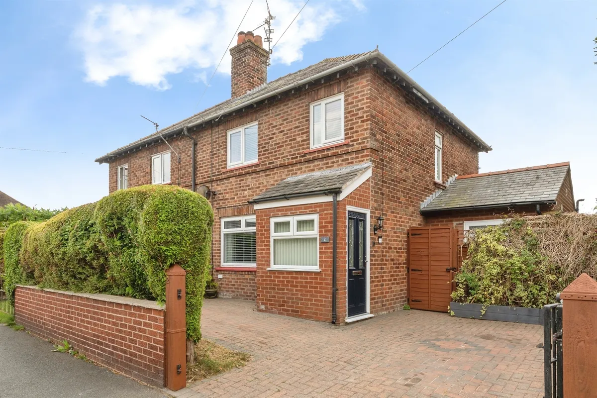 Allington Place, Chester