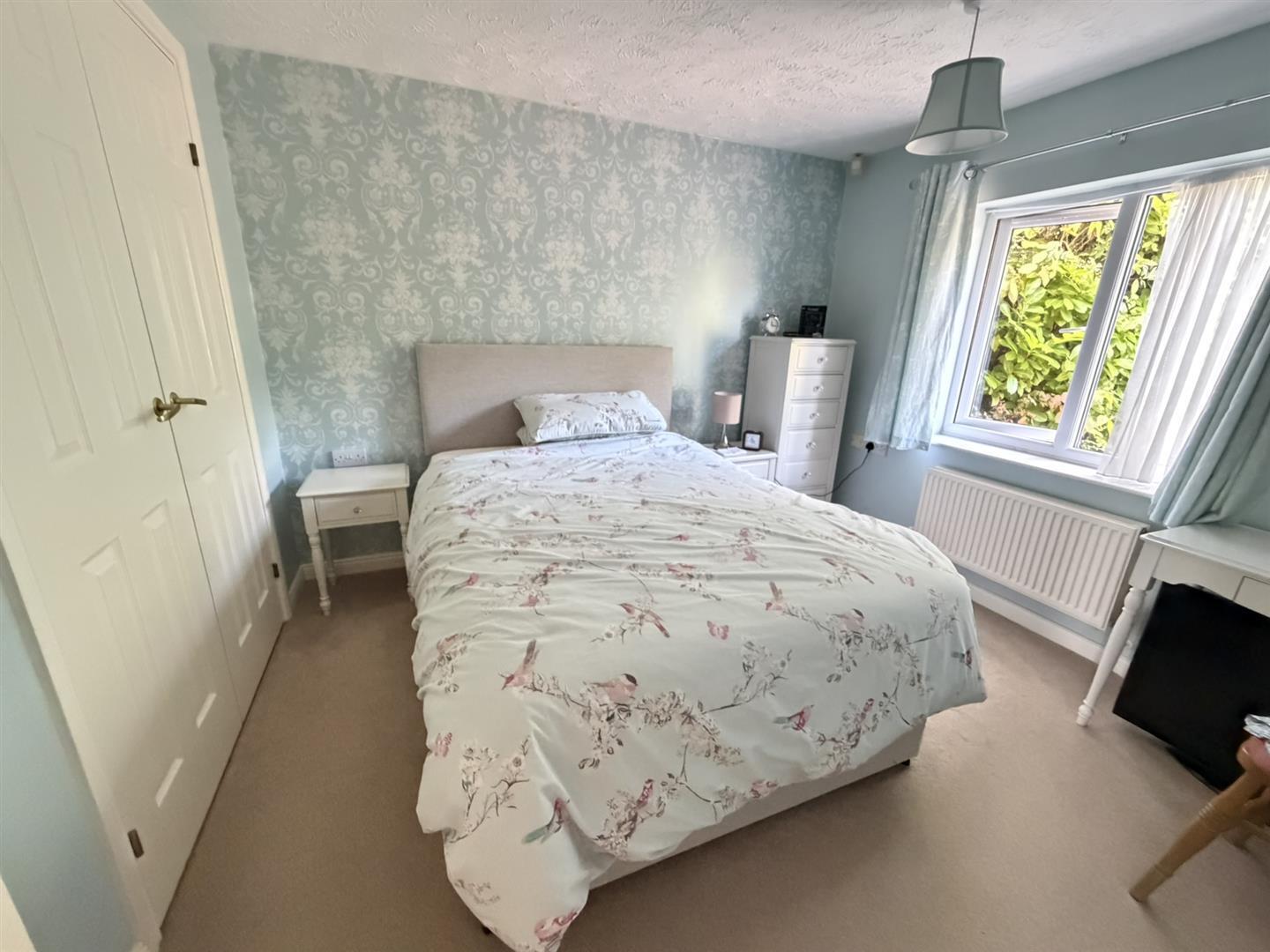Sourton Place, Daventry Image 3