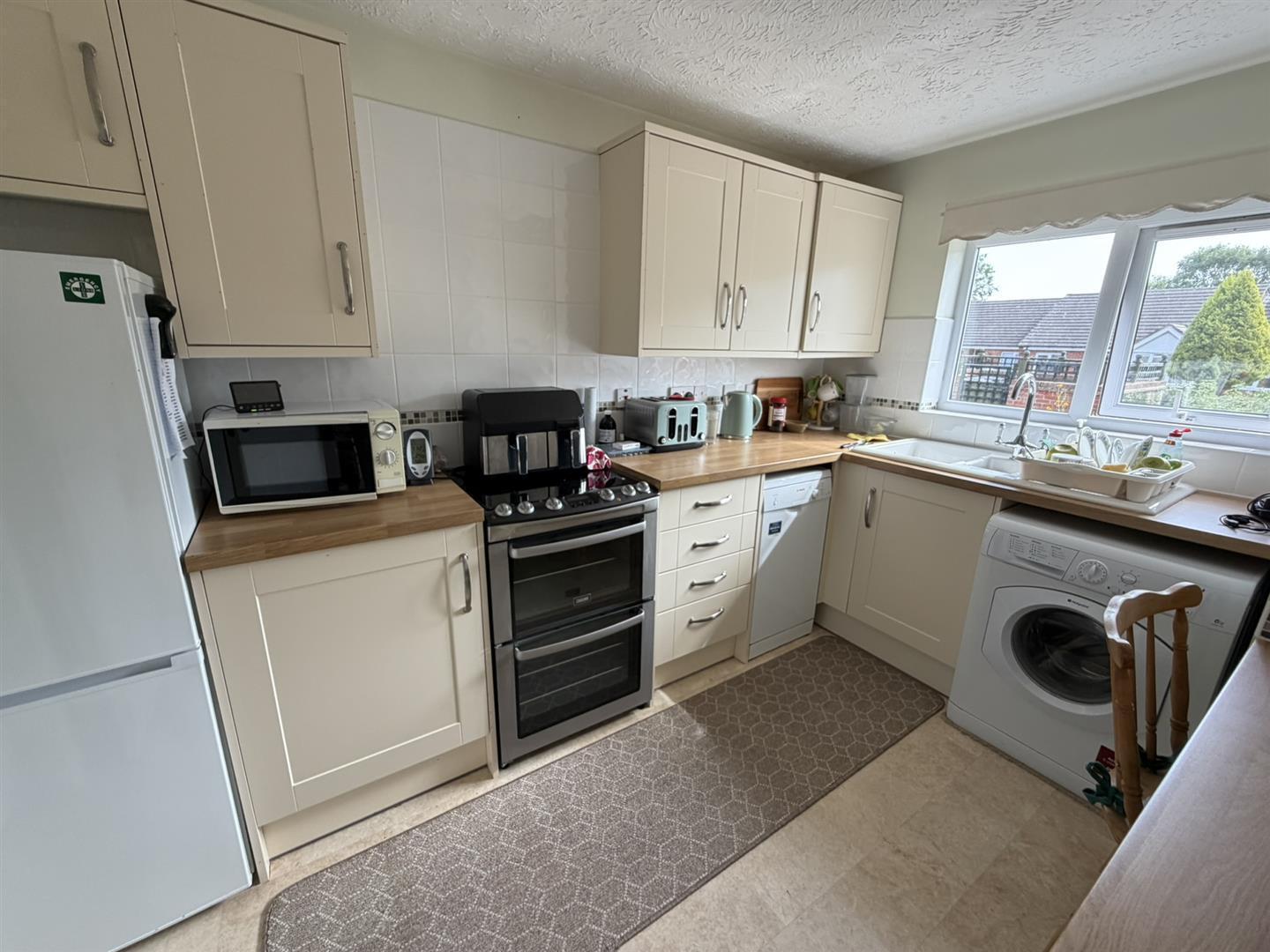 Sourton Place, Daventry Image 8