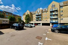 Taverners Way, HODDESDON