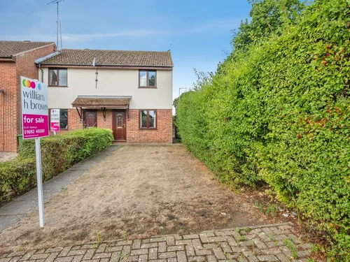 Birch Close, North Walshamphoto