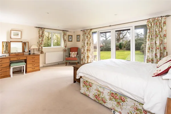 Coombe Street, Pen Selwood, BA9 photo 9