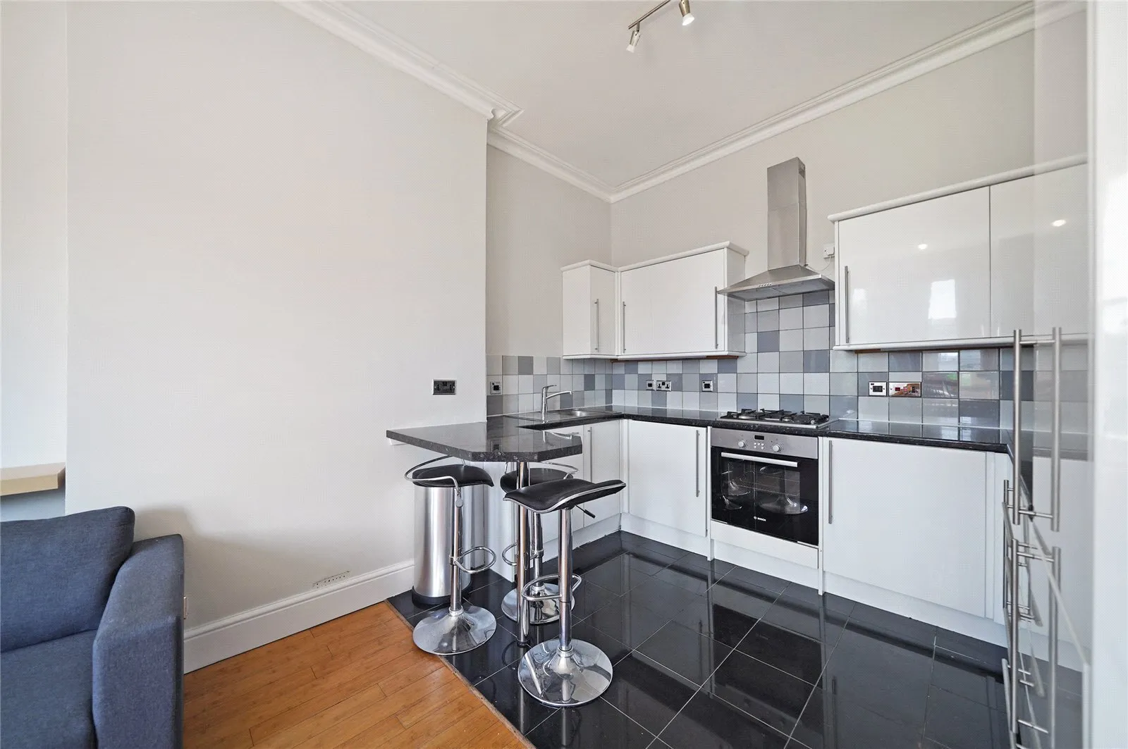 Garlinge Road, Kilburn, London, NW2