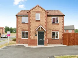Oak Tree Way, KNOTTINGLEY photo