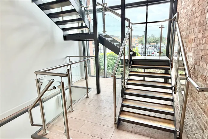 Property carousel image 19