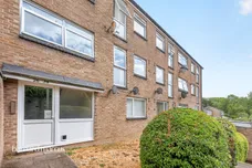 Pixton Way, Croydon