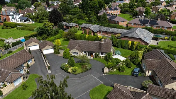 Greenhills Close, Cheltenham, GL53 photo 1