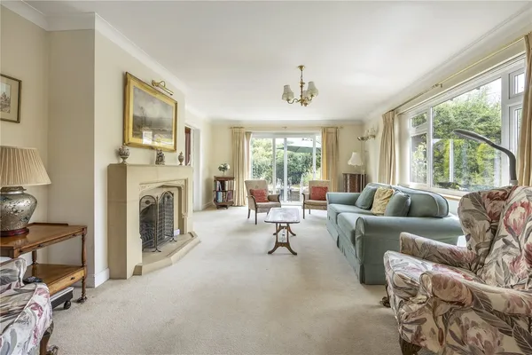 Greenhills Close, Cheltenham, GL53 photo 5