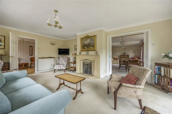 Greenhills Close, Cheltenham, GL53 photo 6